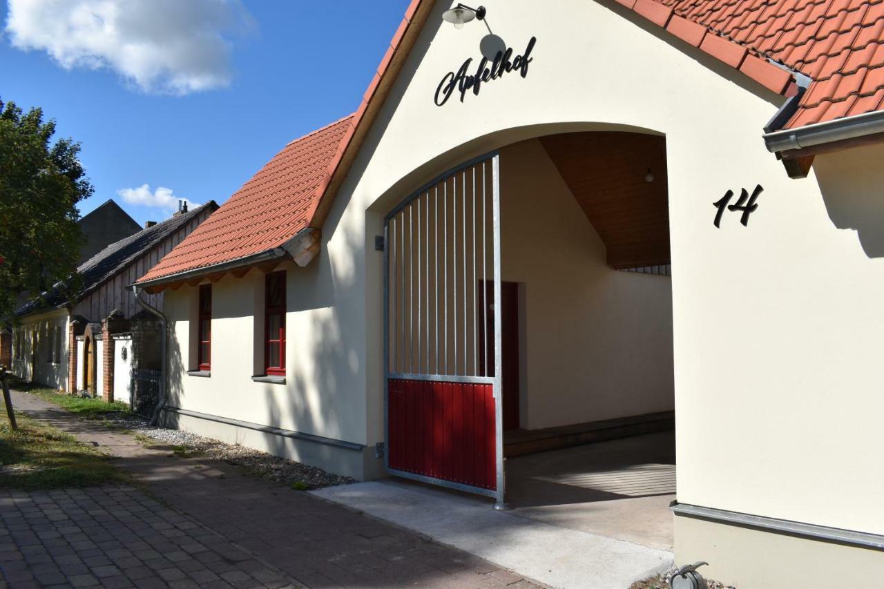 Ferienwohnung Apfelhof Biesenbrow Exterior foto